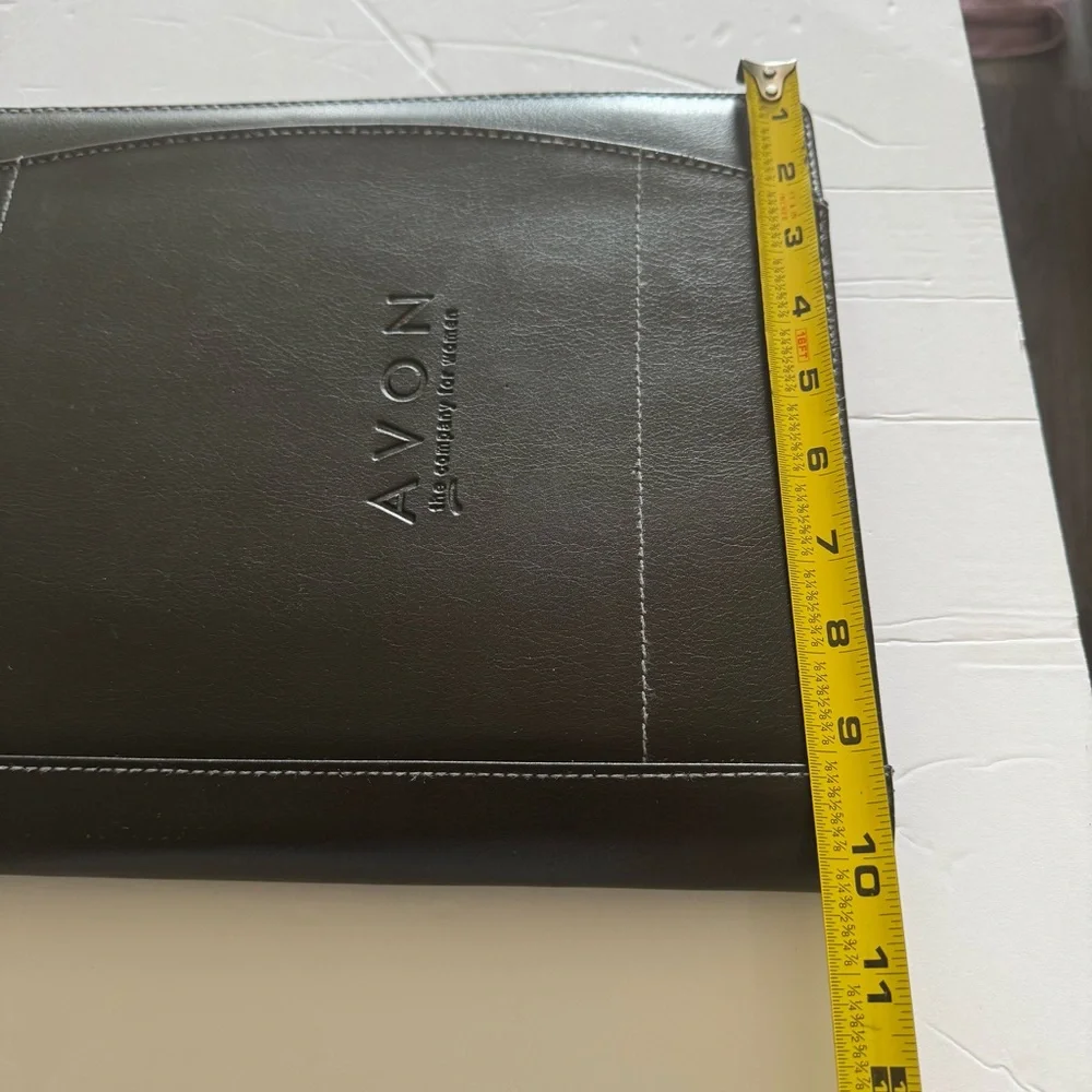 Avon Elegant Black Leather Organizer